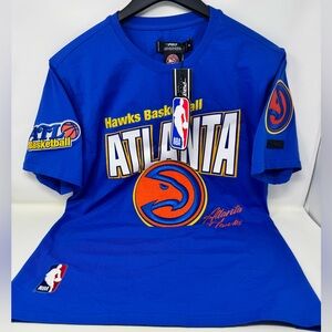 Pro standard Men’s size  M NBA Blue Atlanta Hawks short Sleeve tee New with tags